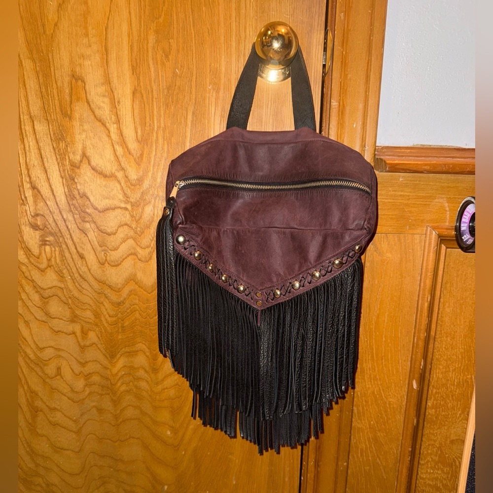 Birdtrouble 100% leather Mini Melissa purple&black pebbled bison fringe backpack - Picture 4 of 12